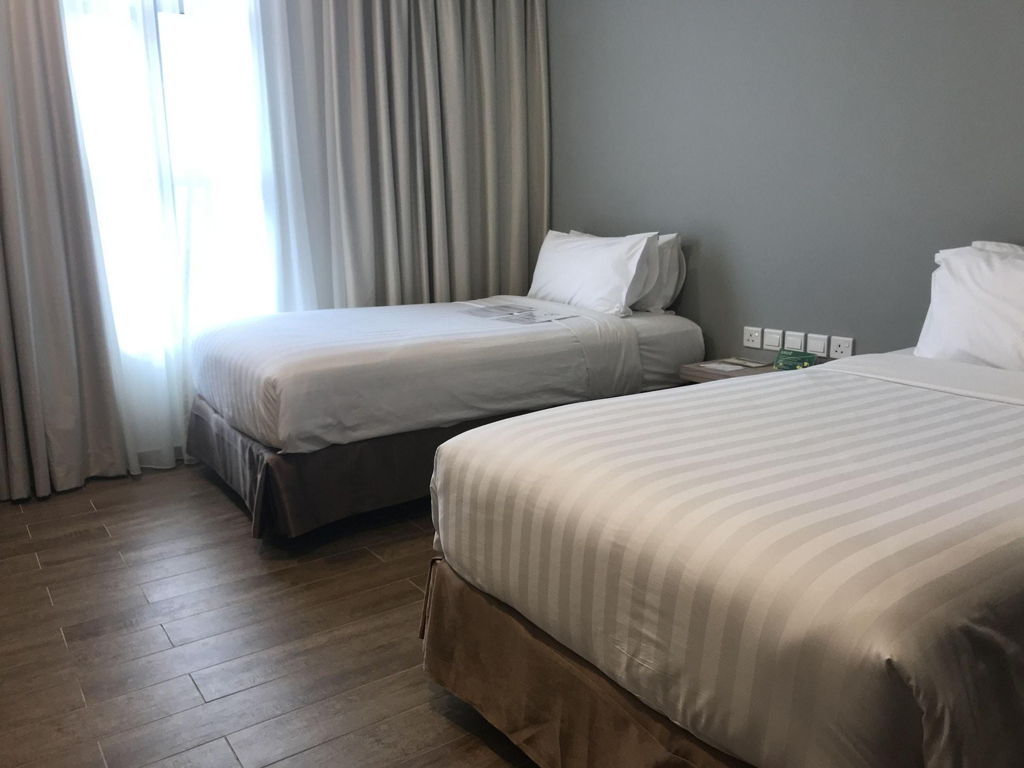 The Klagan Hotel Kota Kinabalu Zewnętrze zdjęcie